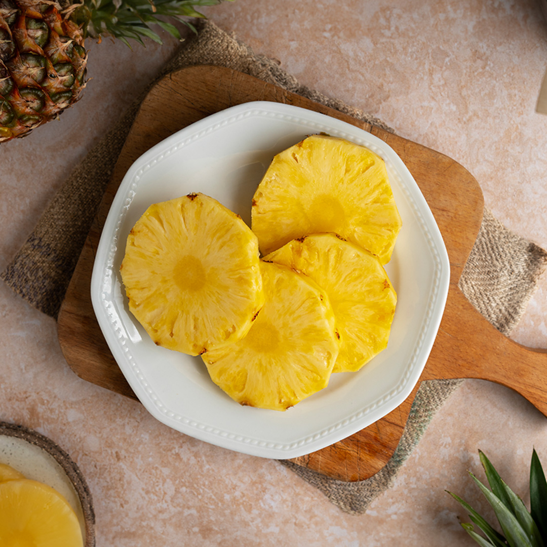 Pineapple slice Cut